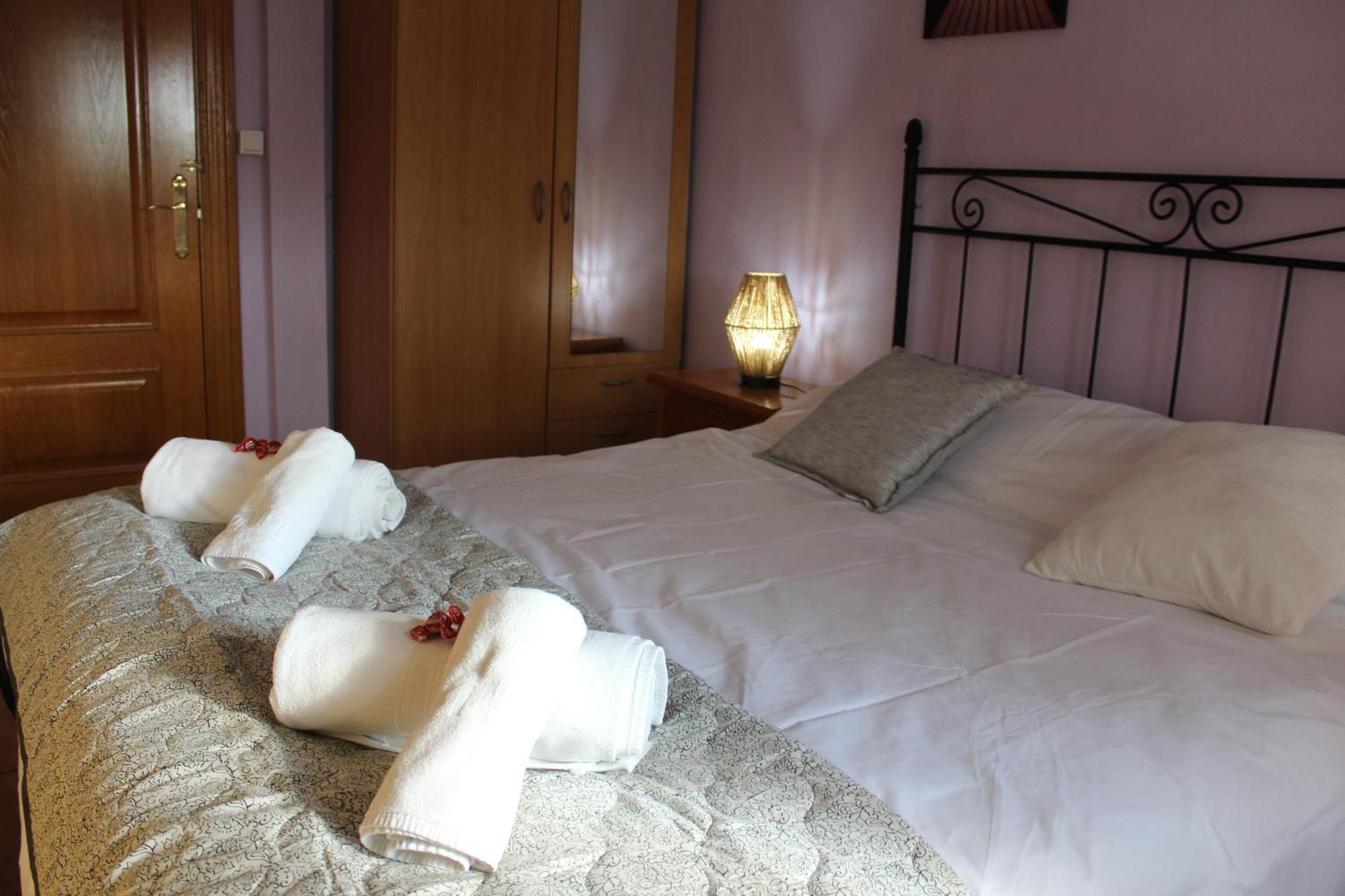 La Huertarrona Apartment กันเดเลดา ภายนอก รูปภาพ